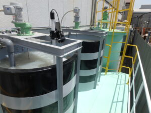 限られたスペースでの施工